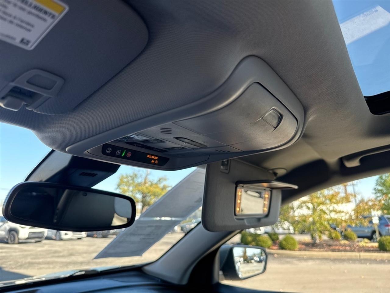 Chevrolet Equinox FWD 4dr Premier 2023