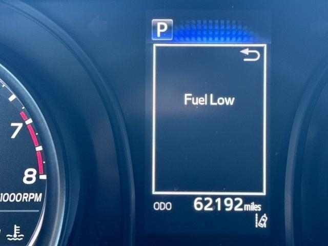Toyota Camry Hybrid SE Nightshade CVT (Natl) 2023