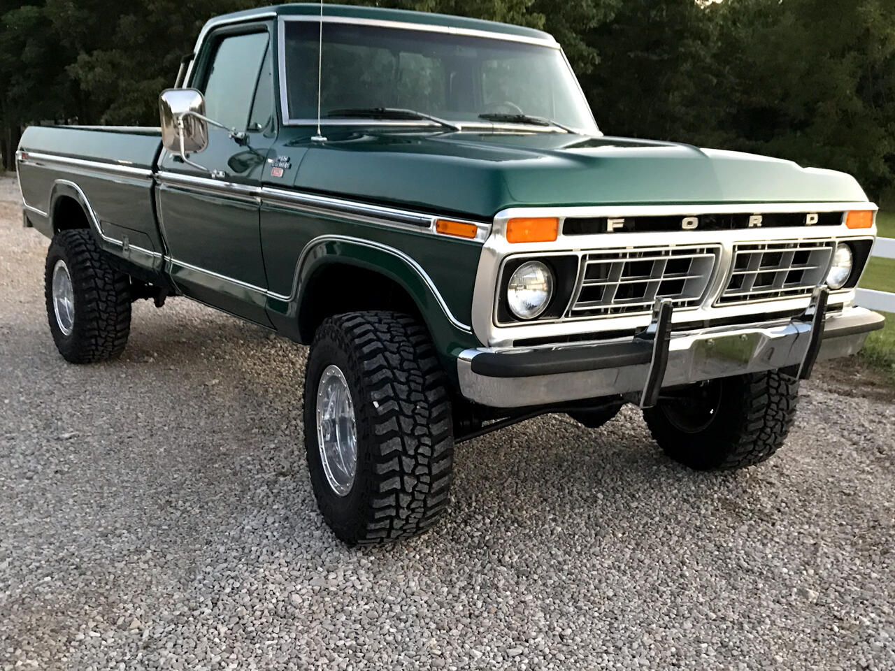 Used 1977 Ford F-150 4WD Reg Cab 126" XLT for Sale in Evansville ...