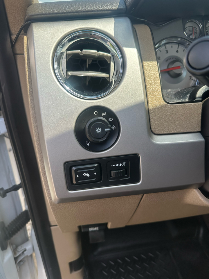 Ford F-150 Lariat SuperCrew 6.5-ft. Bed 4WD 2010