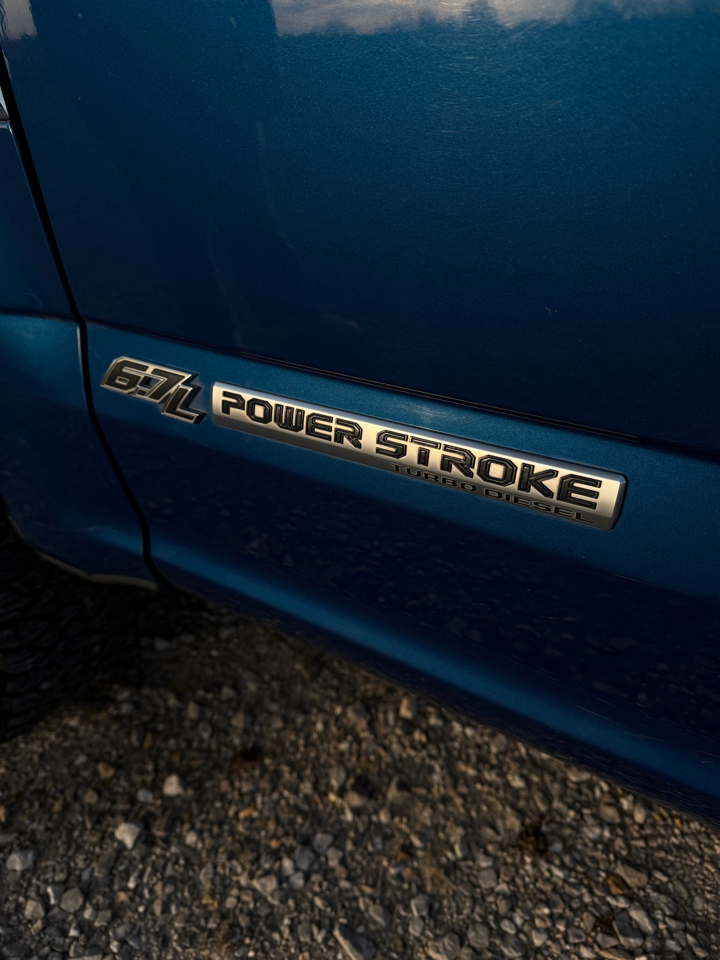 Ford F-350 SD King Ranch Crew Cab Long Bed 4WD 2022