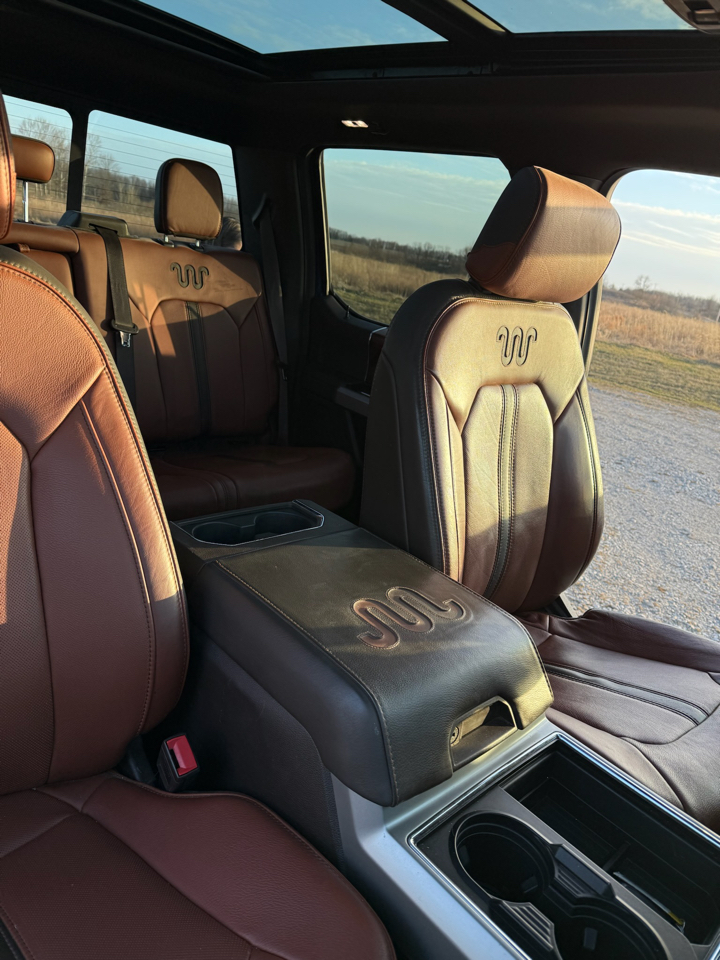 Ford F-350 SD King Ranch Crew Cab Long Bed 4WD 2022