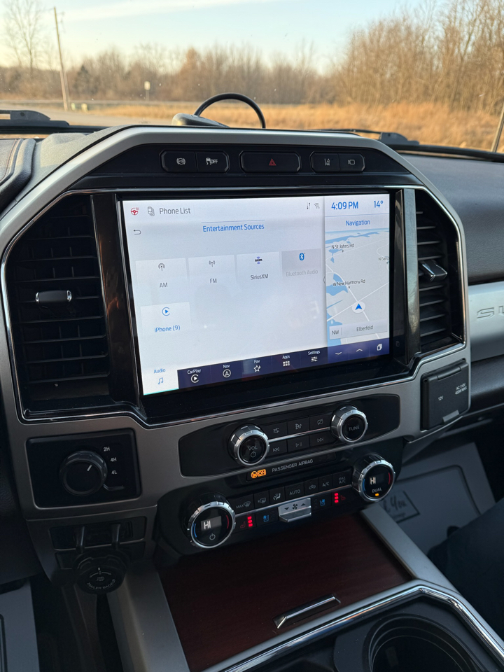 Ford F-350 SD King Ranch Crew Cab Long Bed 4WD 2022