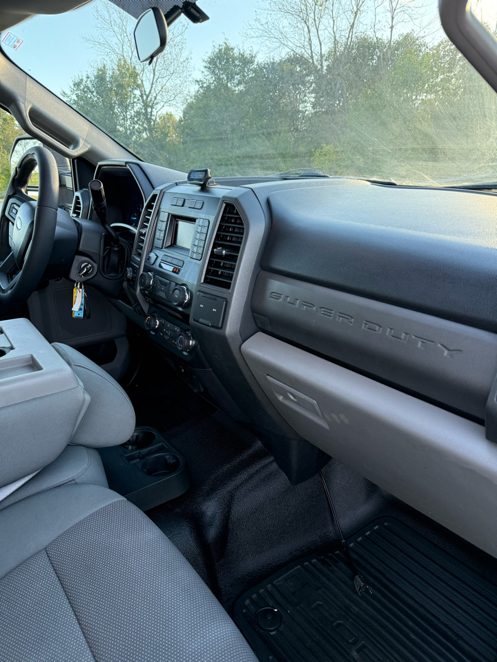 Ford F-250 SD XLT Crew Cab 4WD 2018