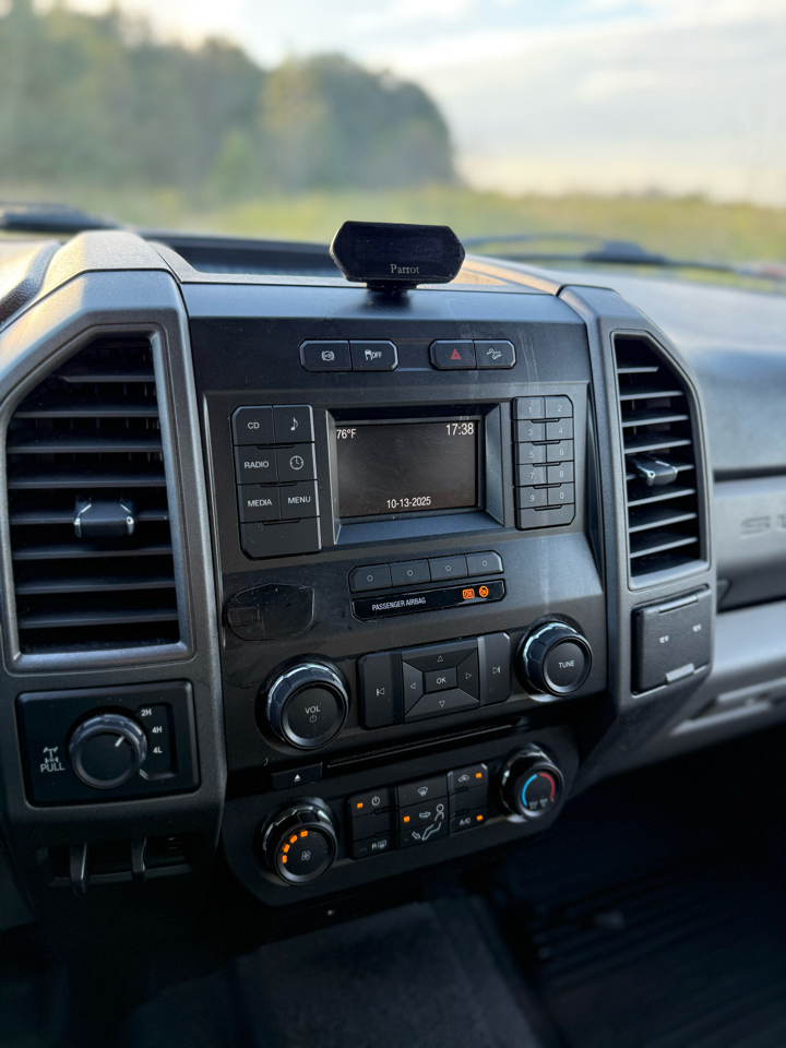 Ford F-250 SD XLT Crew Cab 4WD 2018