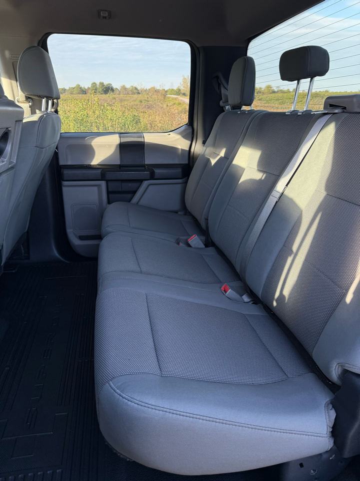 Ford F-250 SD XLT Crew Cab 4WD 2018