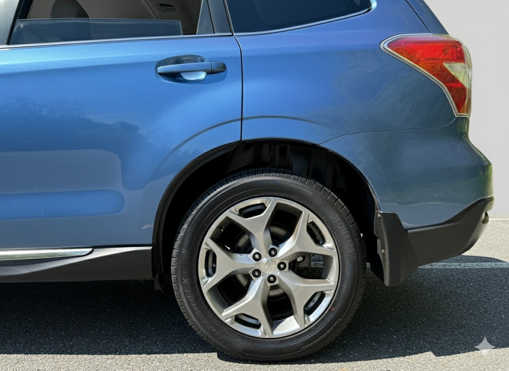 Subaru Forester 4dr CVT 2.5i Touring PZEV 2015