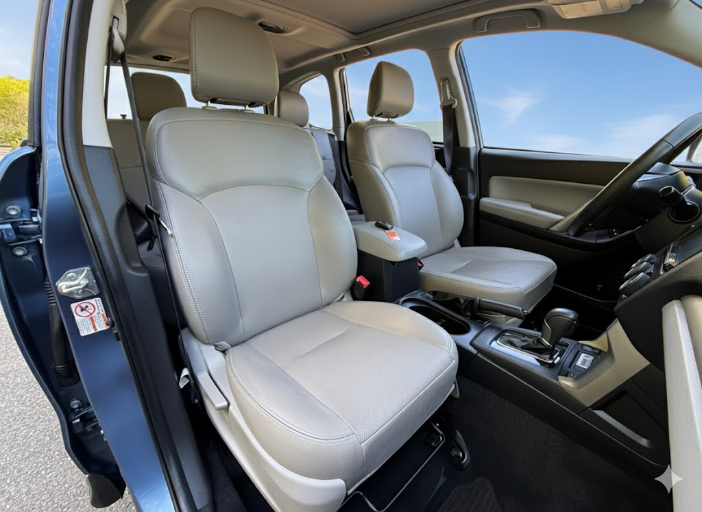 Subaru Forester 4dr CVT 2.5i Touring PZEV 2015