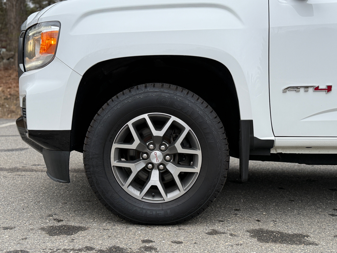 GMC Canyon 4WD Crew Cab 128" AT4 w/Leather 2021