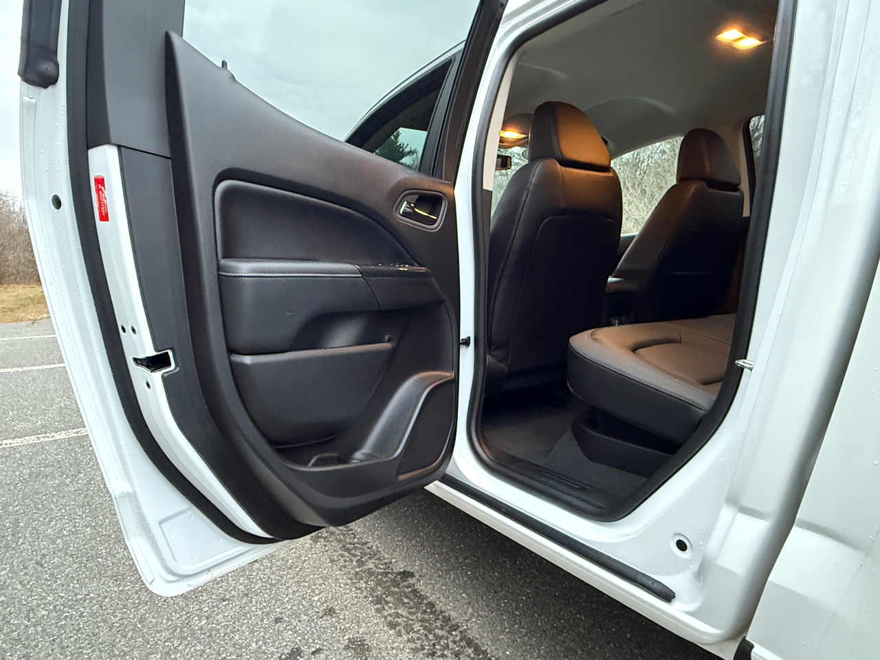 GMC Canyon 4WD Crew Cab 128" AT4 w/Leather 2021