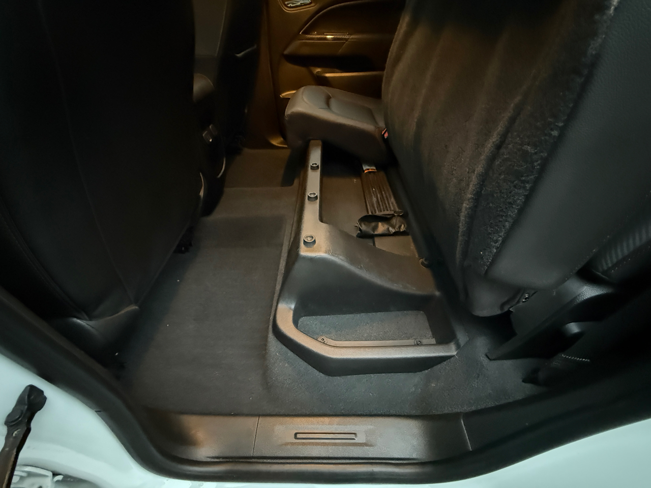 GMC Canyon 4WD Crew Cab 128" AT4 w/Leather 2021