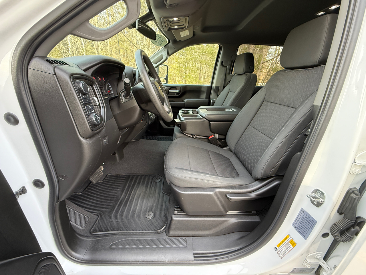 Chevrolet Silverado 2500HD 4WD Crew Cab 159" Custom 2022