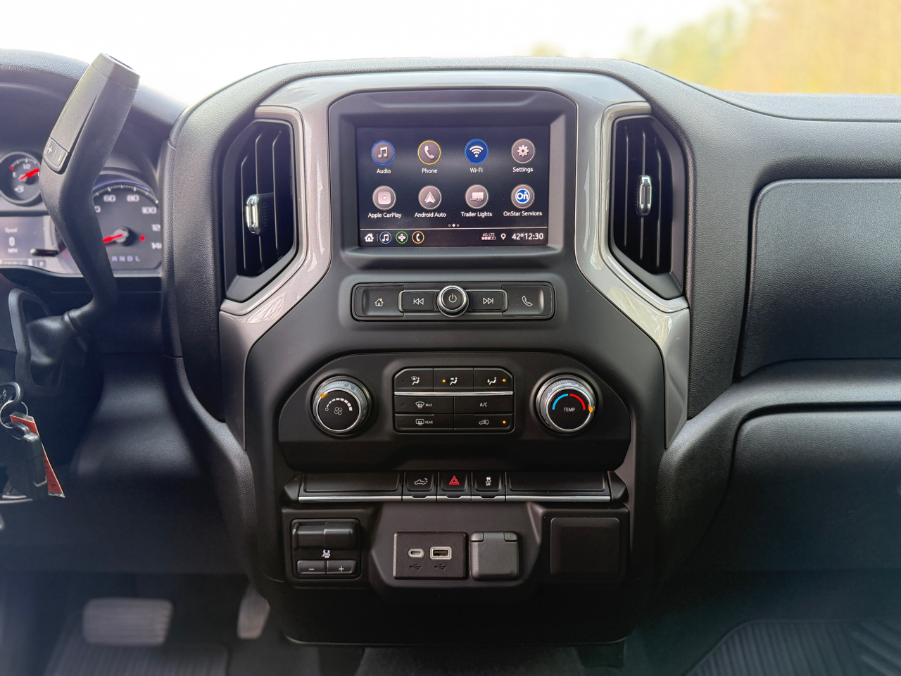 Chevrolet Silverado 2500HD 4WD Crew Cab 159" Custom 2022