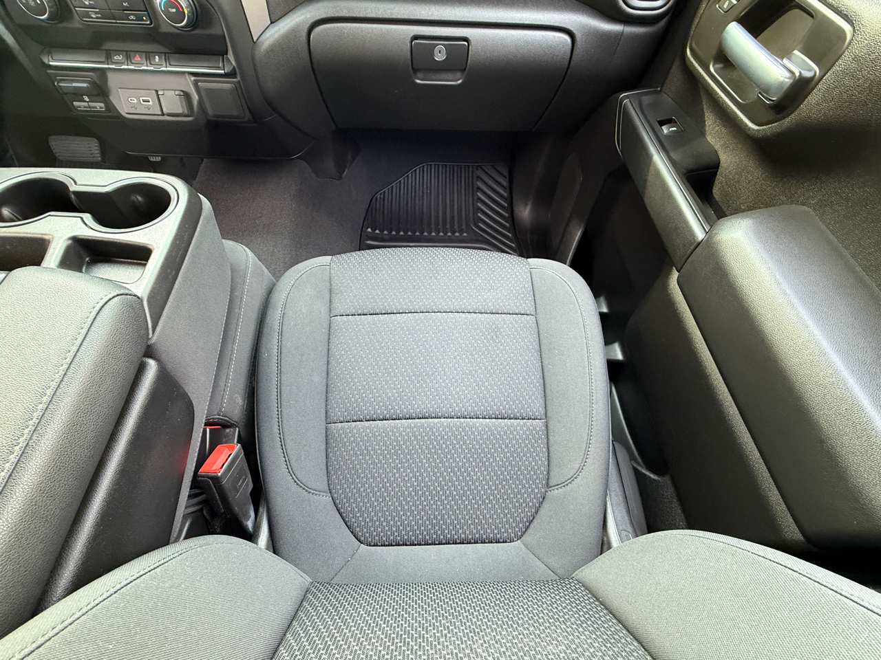 Chevrolet Silverado 2500HD 4WD Crew Cab 159" Custom 2022