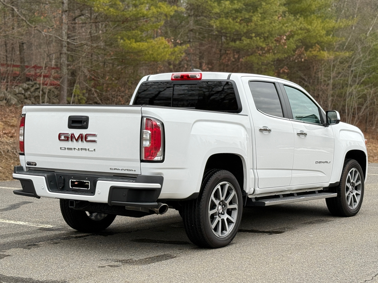 GMC Canyon 4WD Crew Cab 128" Denali 2021