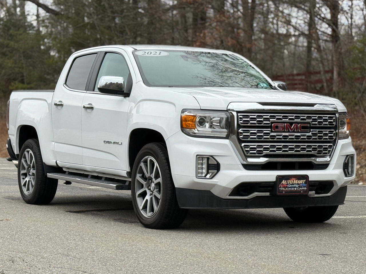 GMC Canyon 4WD Crew Cab 128" Denali 2021