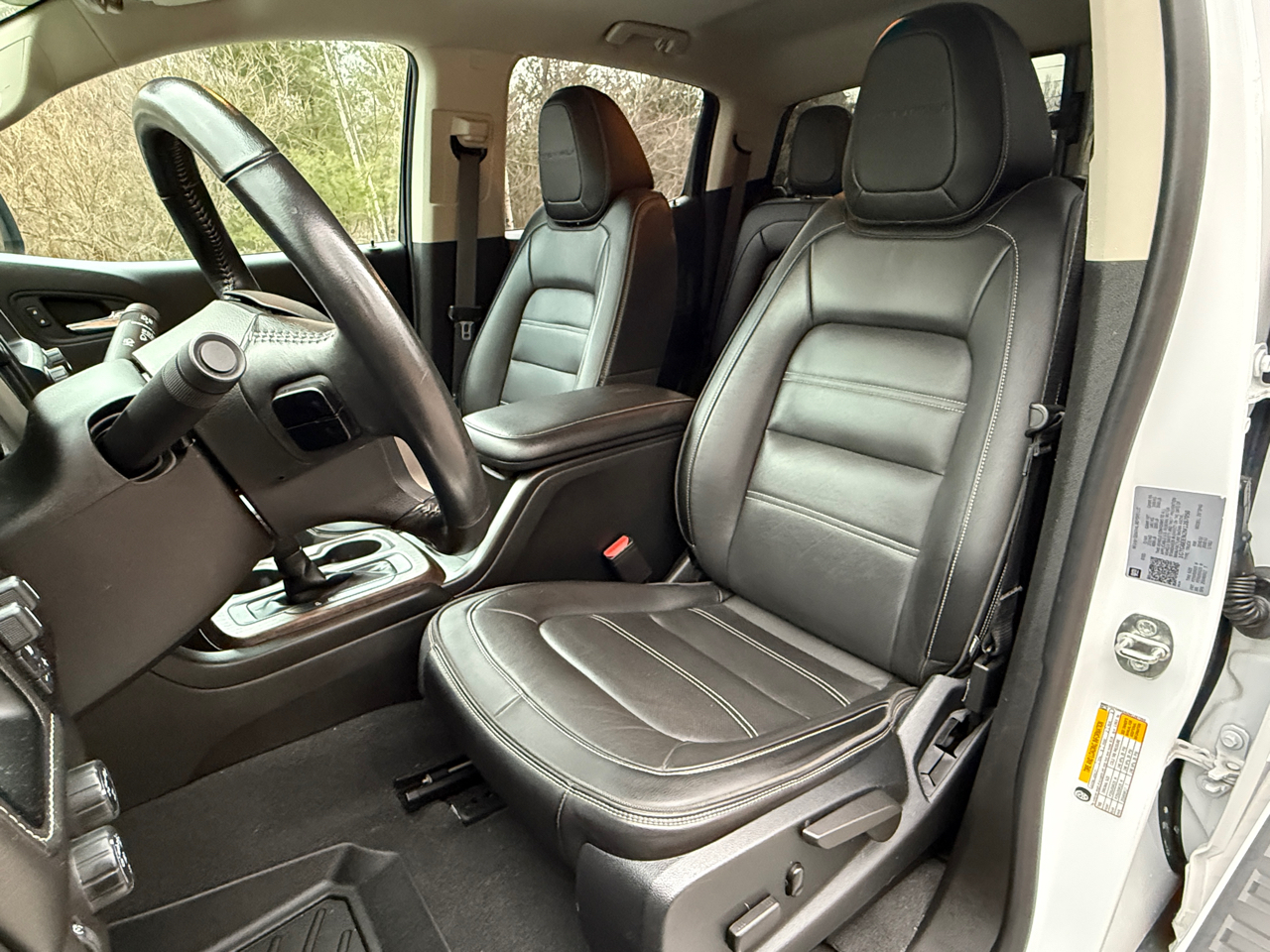 GMC Canyon 4WD Crew Cab 128" Denali 2021