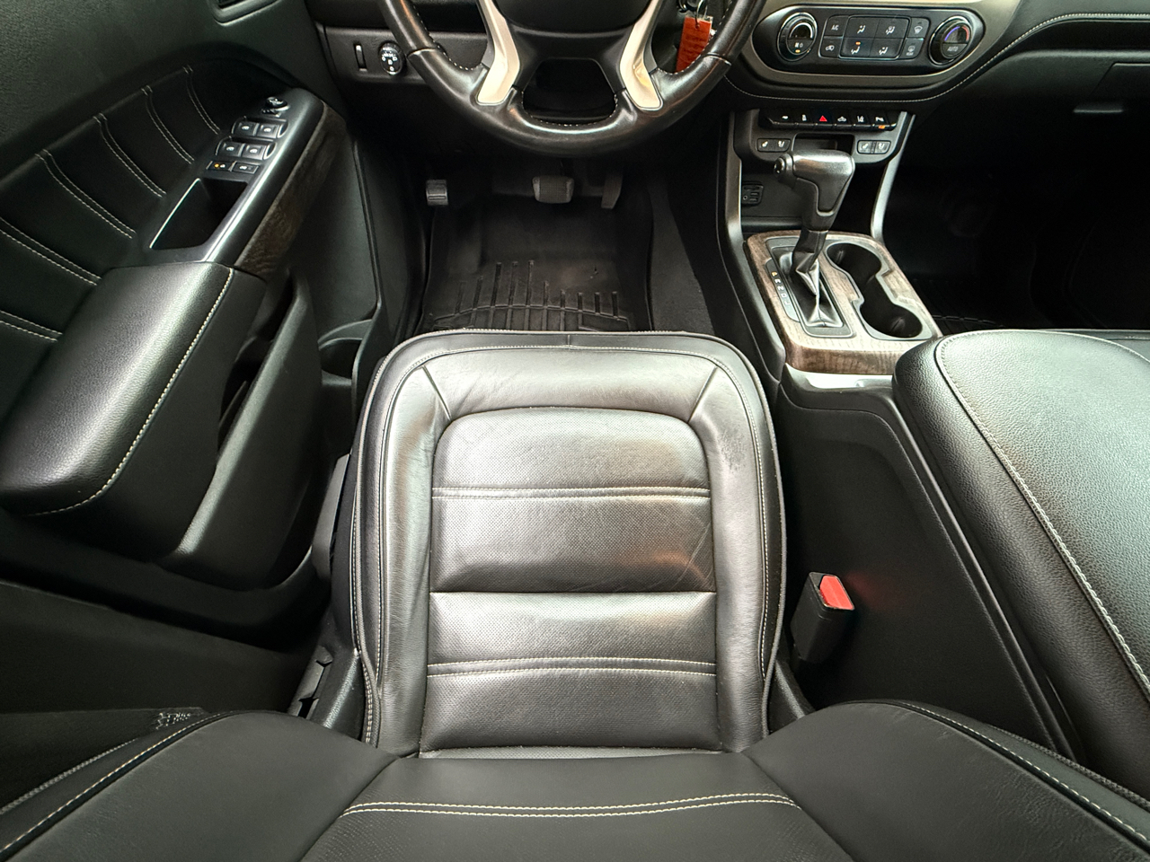 GMC Canyon 4WD Crew Cab 128" Denali 2021