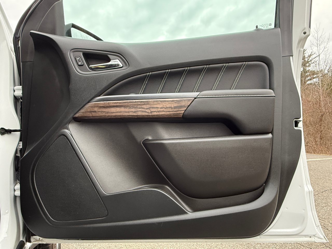 GMC Canyon 4WD Crew Cab 128" Denali 2021