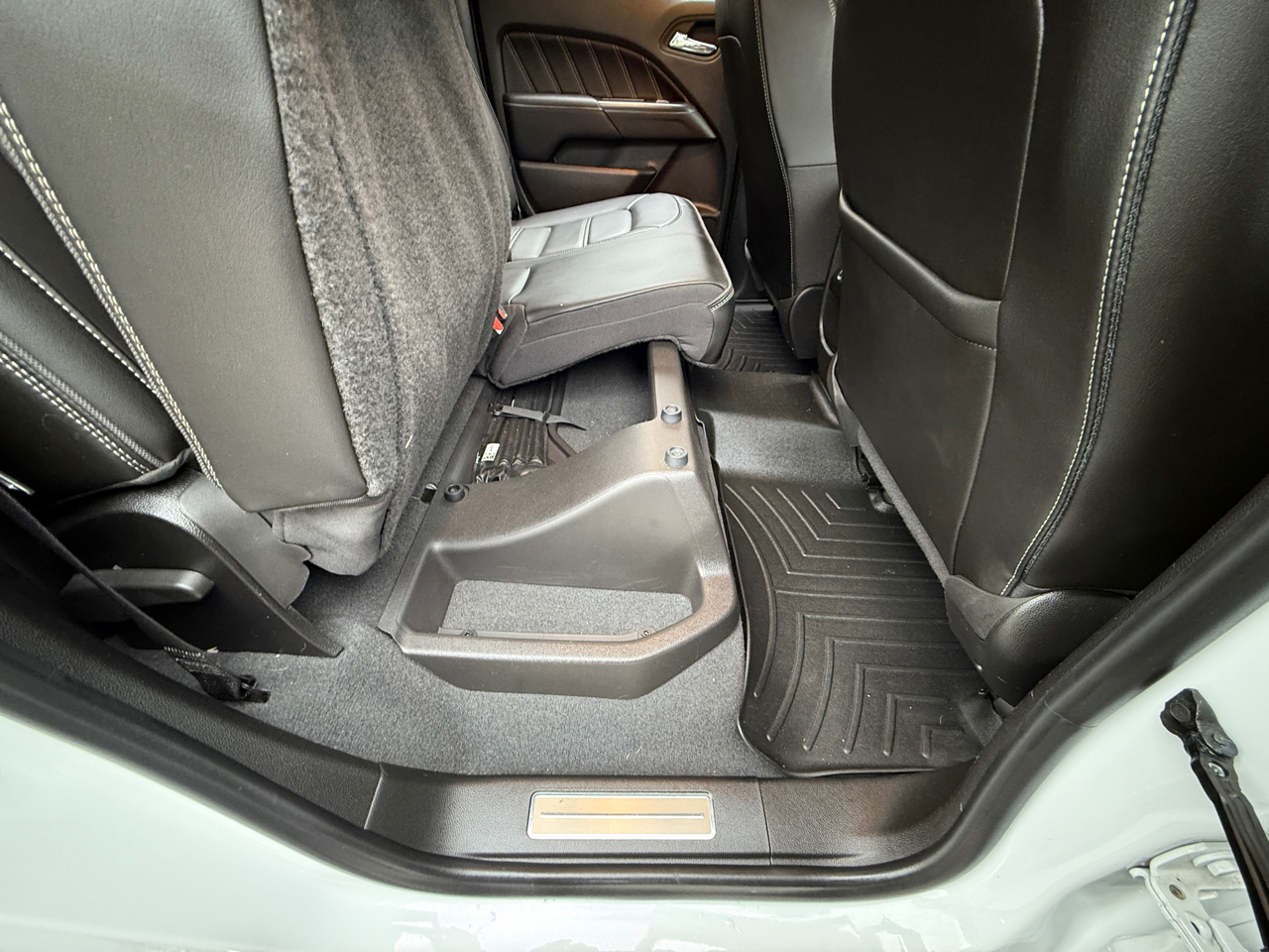 GMC Canyon 4WD Crew Cab 128" Denali 2021