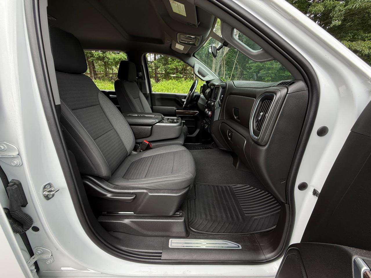Chevrolet Silverado 2500HD 4WD Crew Cab 159" LT 2023