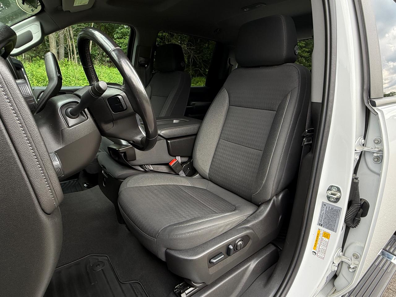 Chevrolet Silverado 2500HD 4WD Crew Cab 159" LT 2023