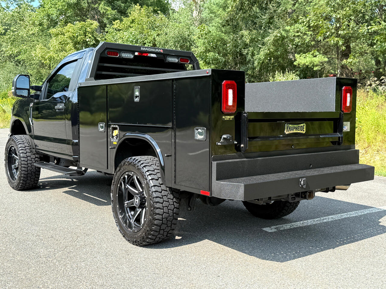 2022 Ford F-250 XLT photo 2