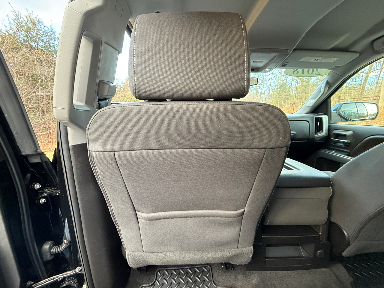 Chevrolet Silverado 1500 4WD Crew Cab 143.5" LT w/1LT 2018