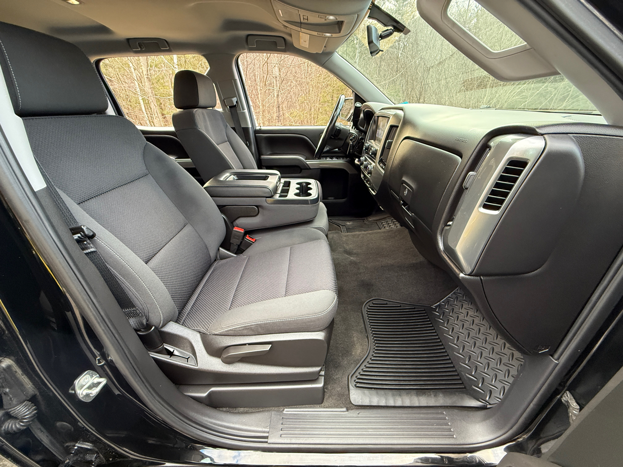 Chevrolet Silverado 1500 4WD Crew Cab 143.5" LT w/1LT 2018