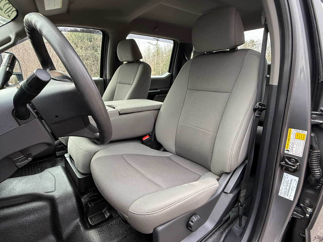 Ford Super Duty F-350 SRW XL 4WD Crew Cab 6.75' Box 2022