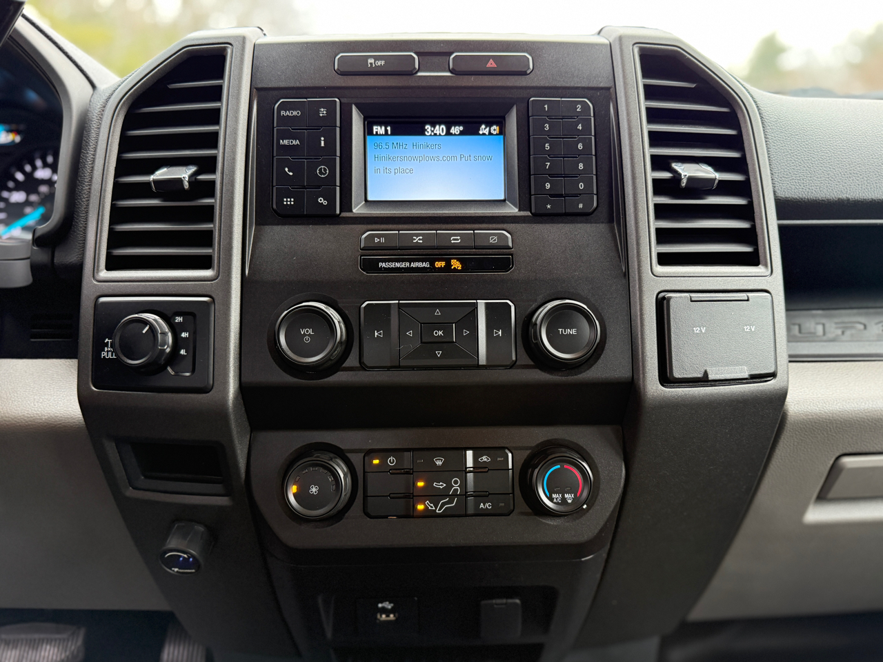 Ford Super Duty F-350 SRW XL 4WD Crew Cab 6.75' Box 2022