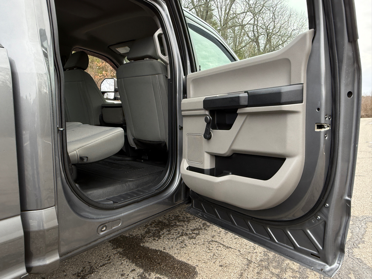 Ford Super Duty F-350 SRW XL 4WD Crew Cab 6.75' Box 2022