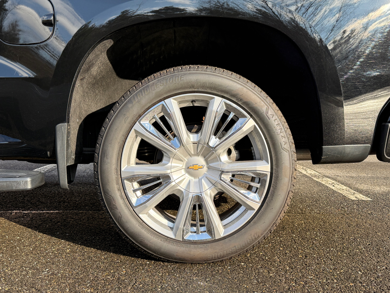 Chevrolet Silverado 1500 4WD Crew Cab 147" High Country 2022