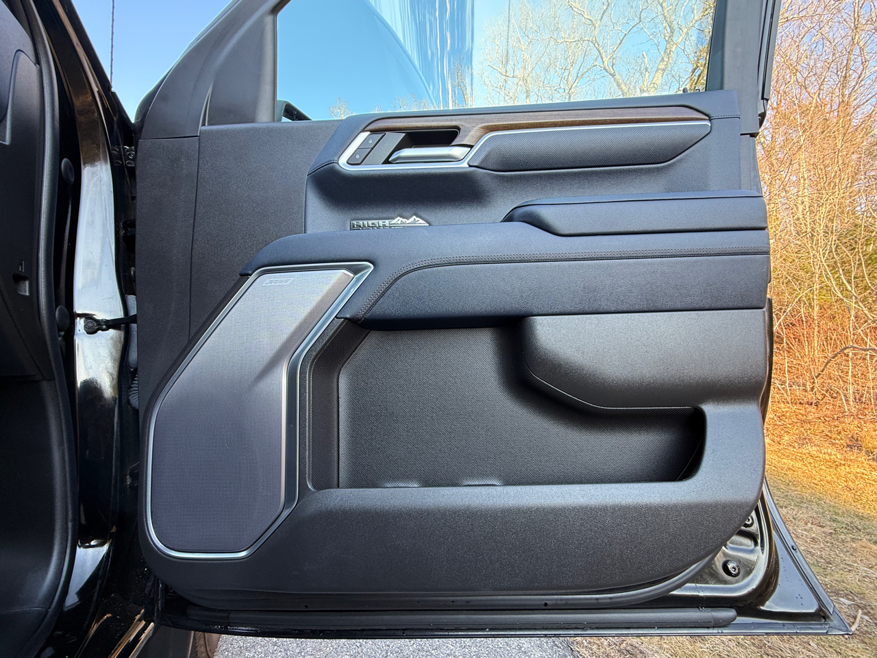 Chevrolet Silverado 1500 4WD Crew Cab 147" High Country 2022