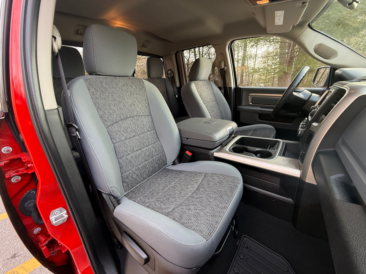 RAM 1500 Classic Warlock 4x4 Quad Cab 6'4" Box 2019