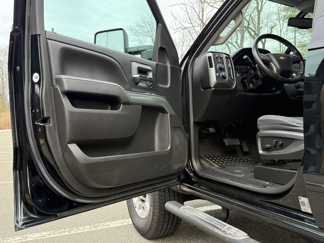 Chevrolet Silverado 2500HD 4WD Double Cab 144.2" LT 2018