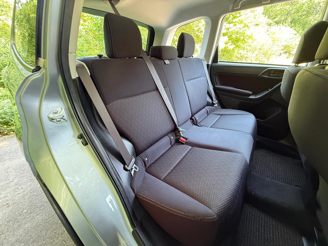 Subaru Forester 4dr CVT 2.5i Premium PZEV 2015