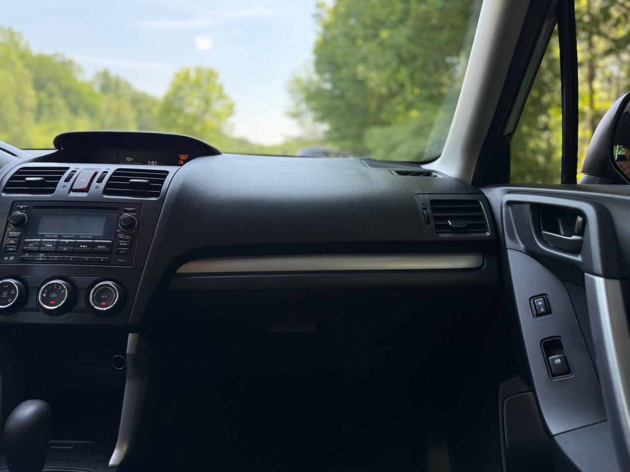 Subaru Forester 4dr CVT 2.5i Premium PZEV 2015