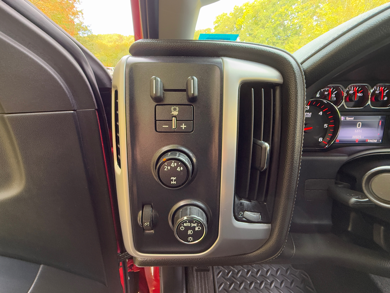 2016 Gmc Sierra SLE photo 12