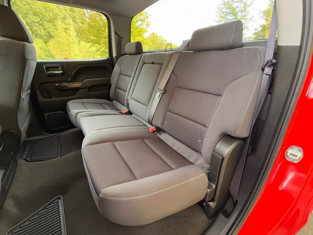 2016 Gmc Sierra SLE photo 18
