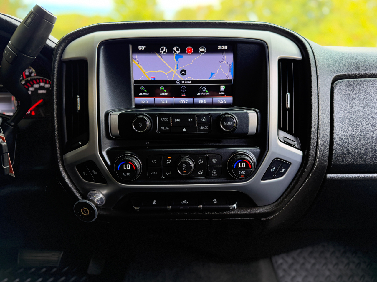 2016 Gmc Sierra SLE photo 15