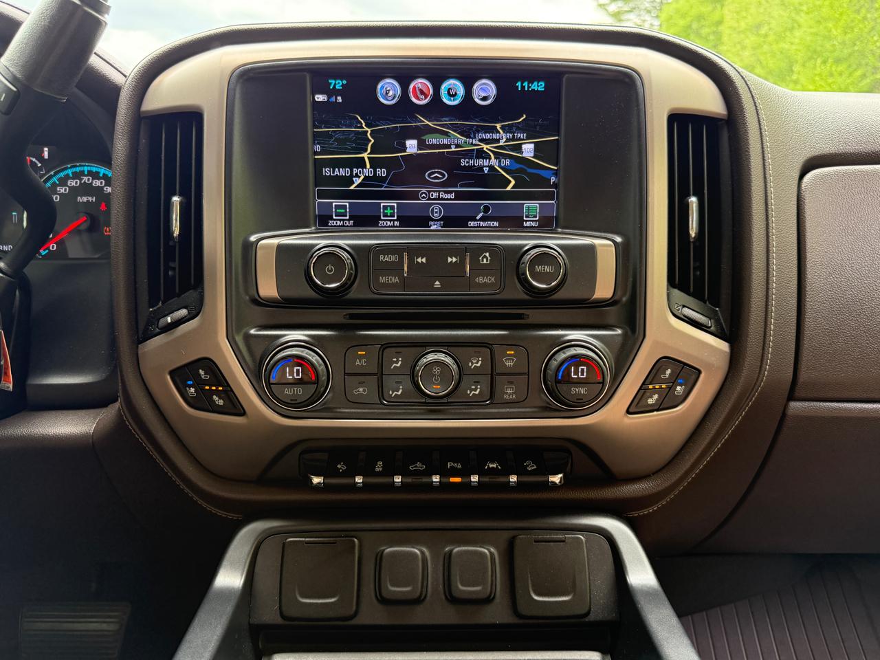 GMC Sierra 1500 4WD Crew Cab 143.5" Denali 2017