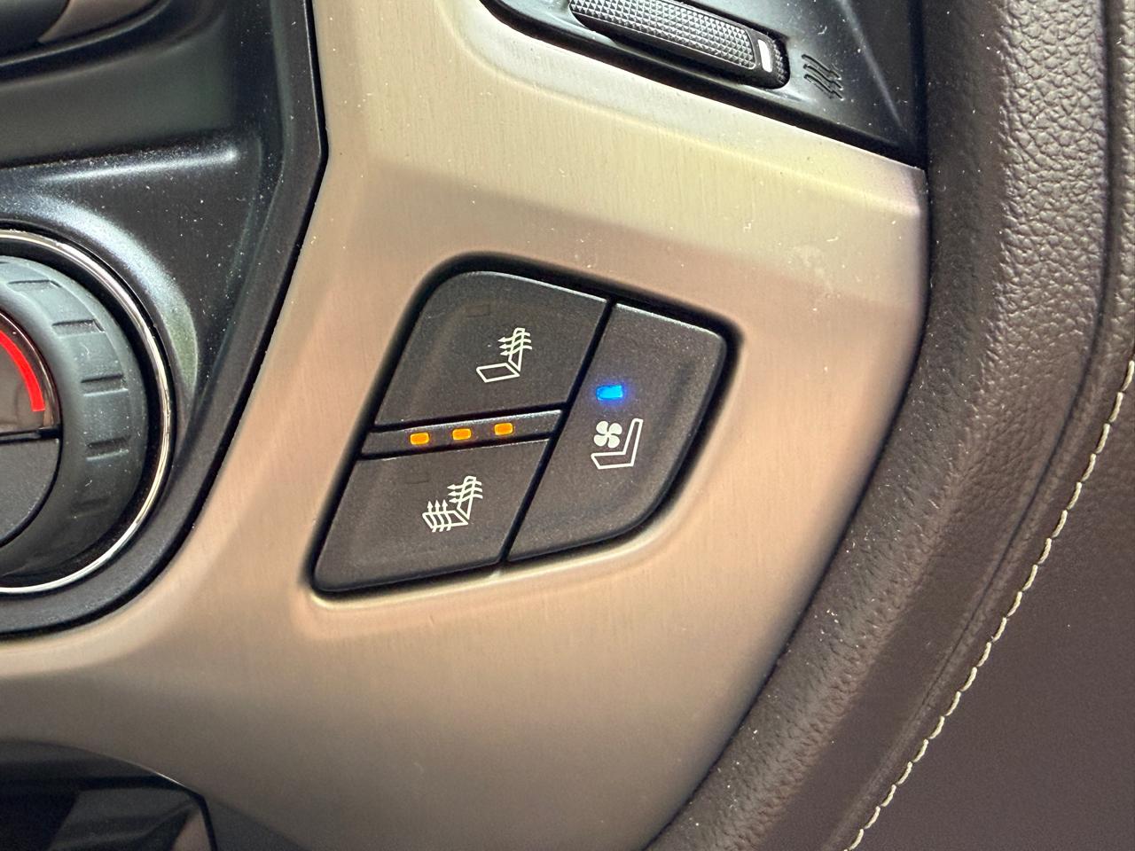 GMC Sierra 1500 4WD Crew Cab 143.5" Denali 2017