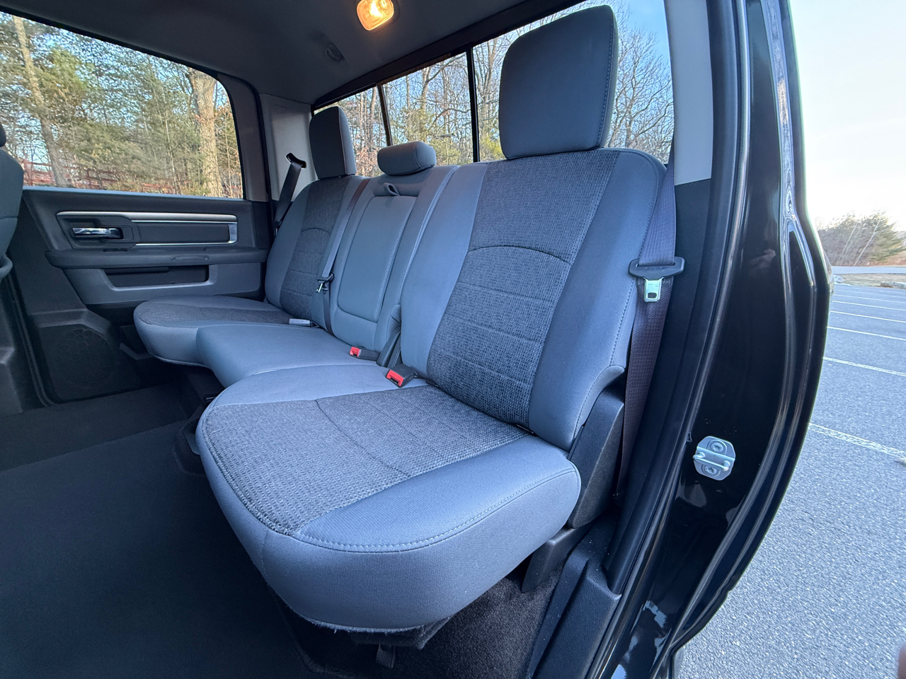 RAM 1500 Big Horn 4x4 Crew Cab 5'7" Box 2018