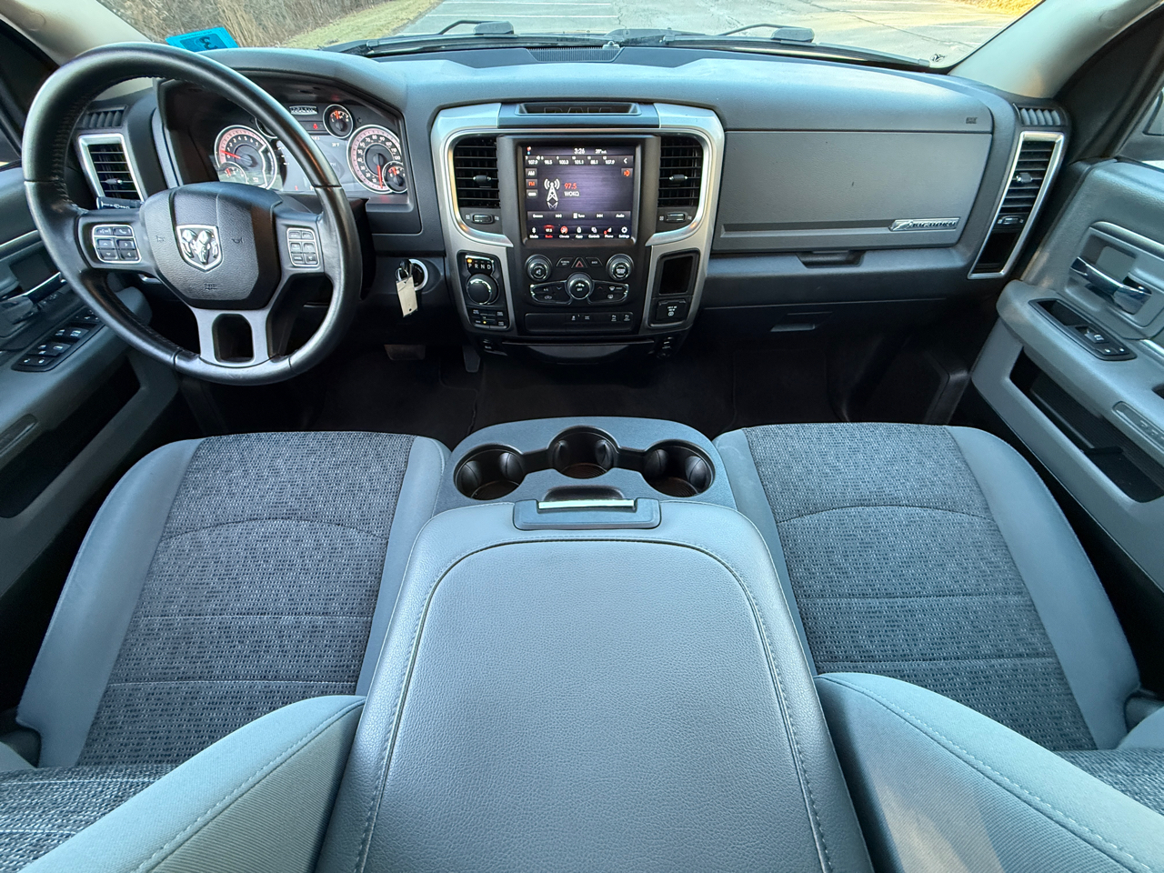 RAM 1500 Big Horn 4x4 Crew Cab 5'7" Box 2018