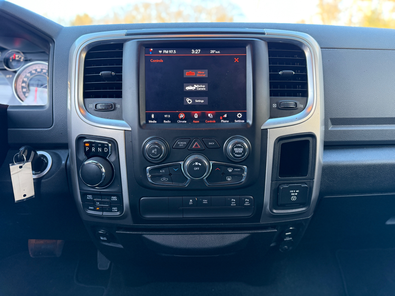 RAM 1500 Big Horn 4x4 Crew Cab 5'7" Box 2018