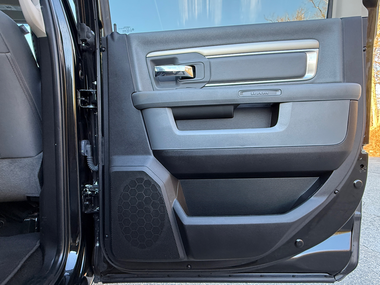 RAM 1500 Big Horn 4x4 Crew Cab 5'7" Box 2018