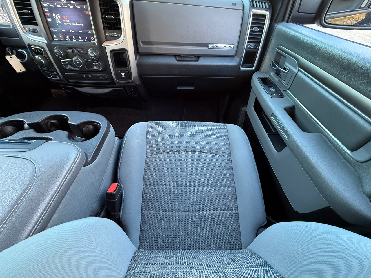 RAM 1500 Big Horn 4x4 Crew Cab 5'7" Box 2018