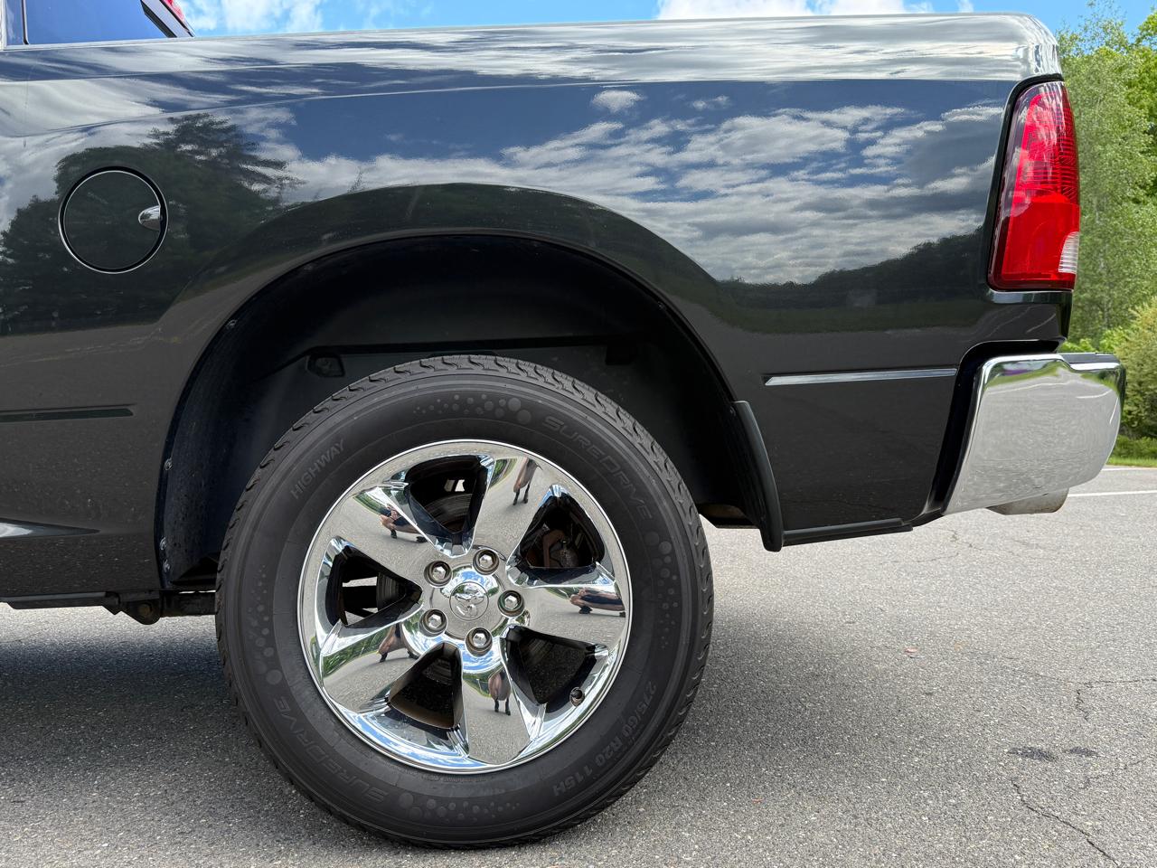 RAM 1500 Big Horn 4x4 Crew Cab 5'7" Box 2018