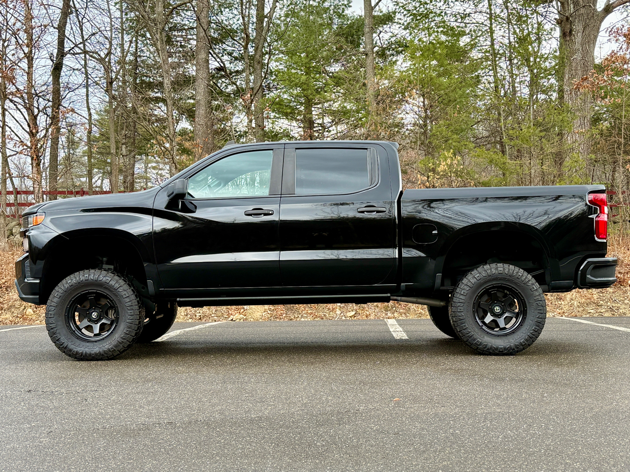 2021 Chevrolet Silverado 1500 4WD Crew Cab 147" Custom Trail Boss